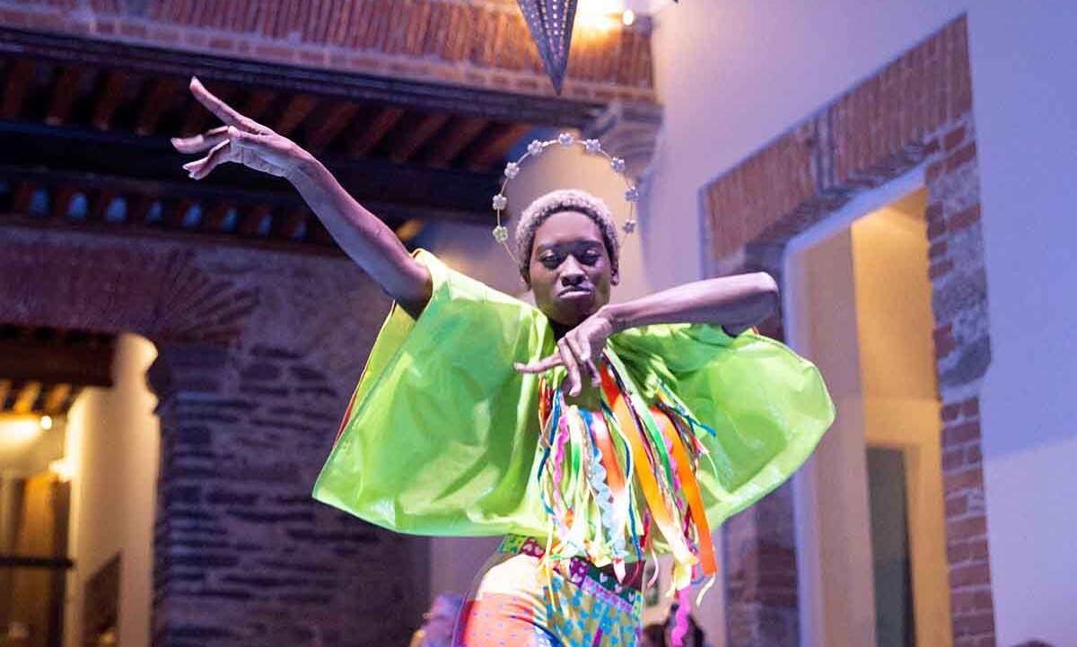 Agatha Ruiz de la Prada presenta pasarela en Puebla