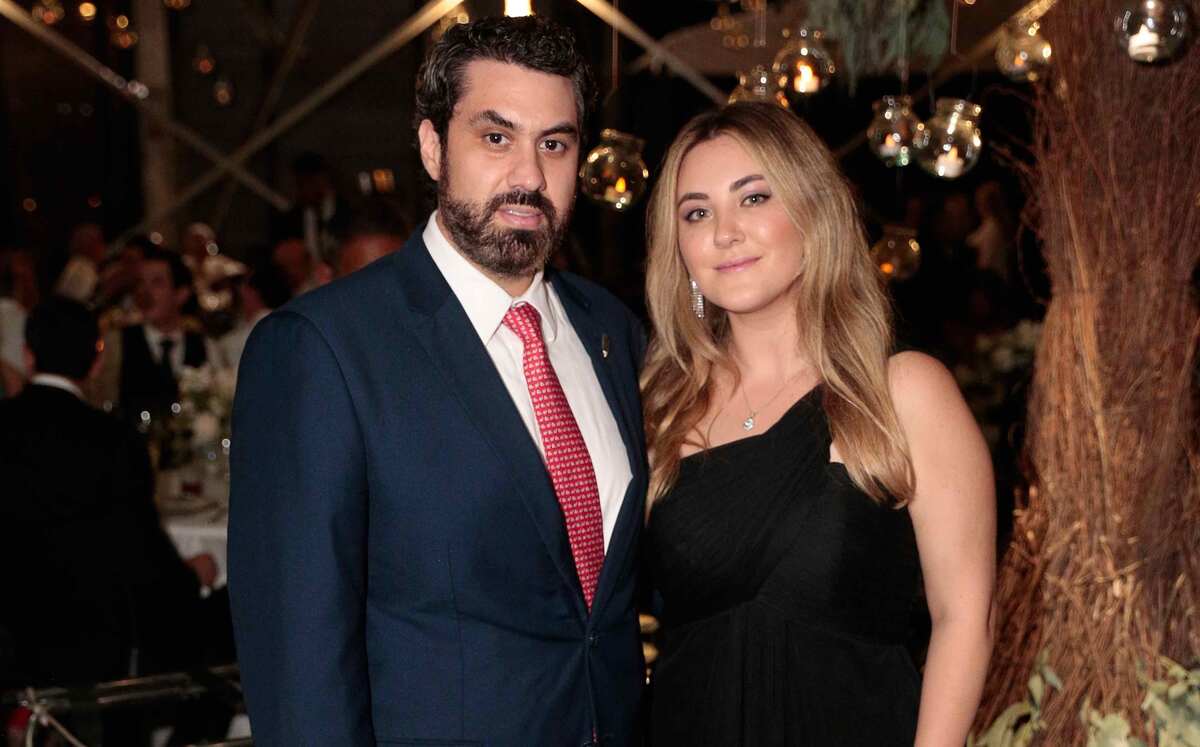 Alejandro Leal y Regina Velázquez
