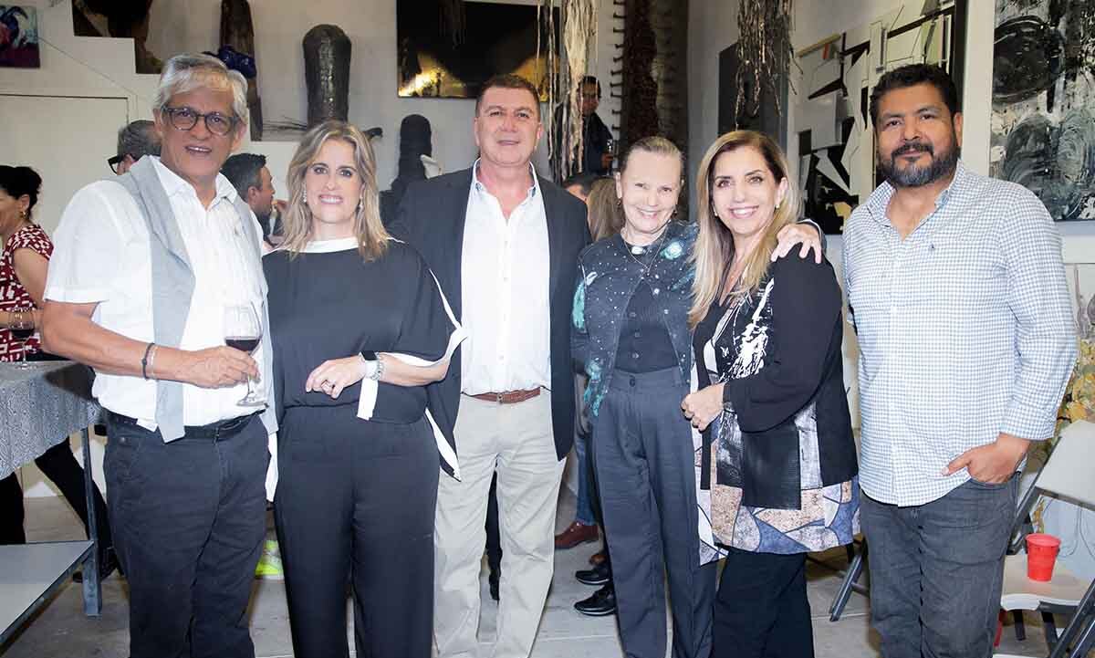 José Bayro, Leticia Morales, Daniel Flores, Rocío Unanue, Laurence Le Bouhellec y Gustavo Tanus
