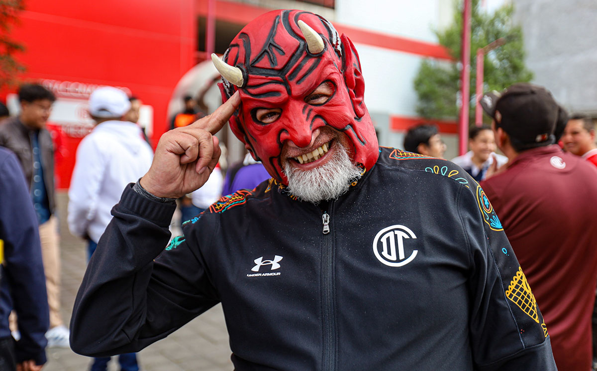 Carlos Martínez (Edgar Segura / Braulio García)