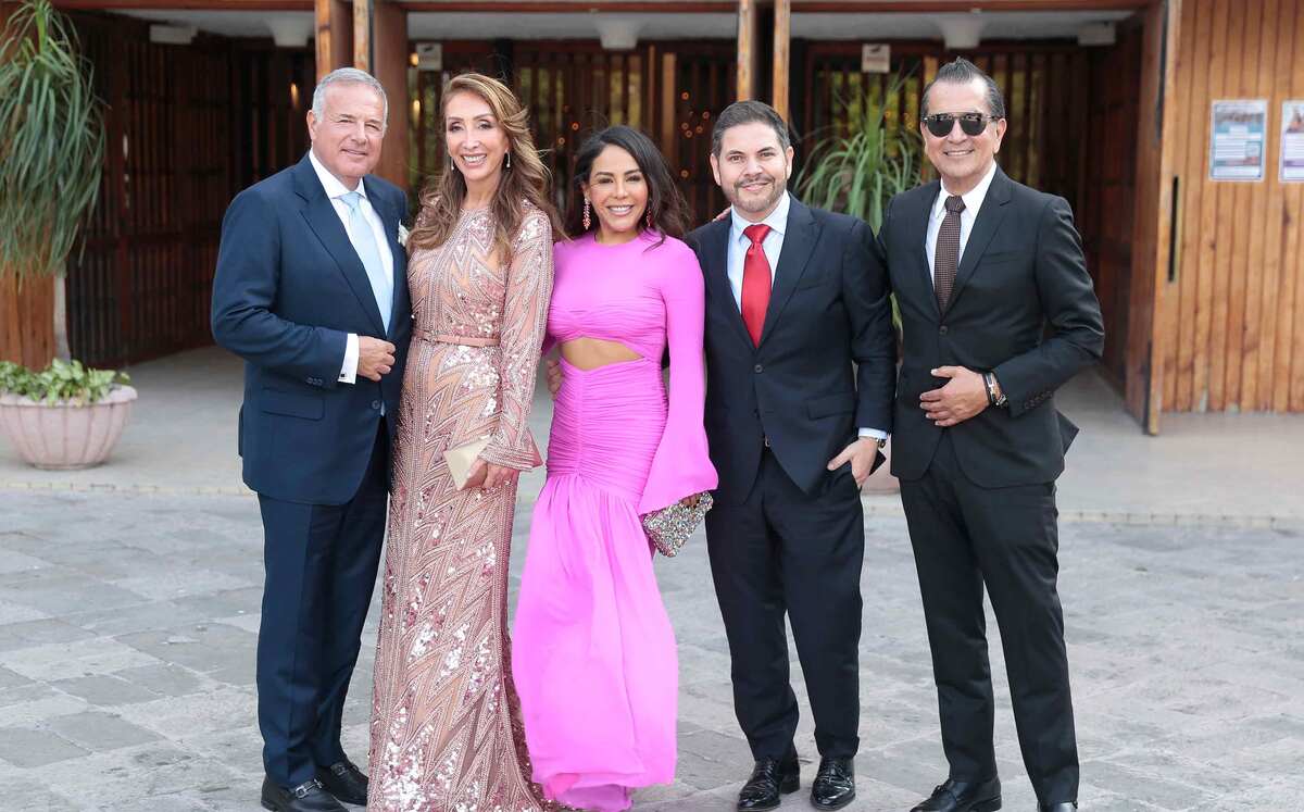 Fernando Pérez Cano, Liza Cantú, Lizbeth Ruiz, Leopoldo Lomelí y Elías González