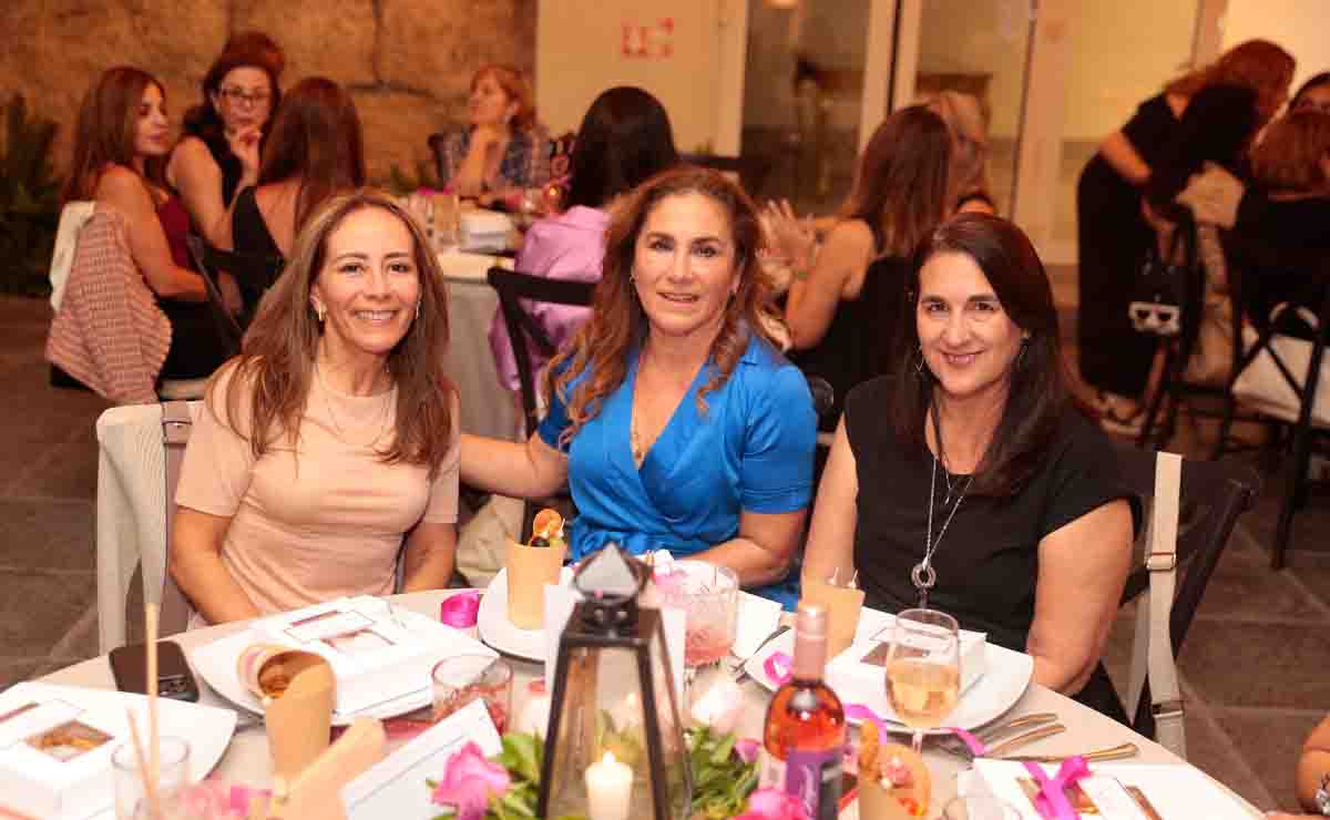 Laura Méndez, Gaby Quijano y Gabriela Carrera / Fotos: Daniel Saldívar