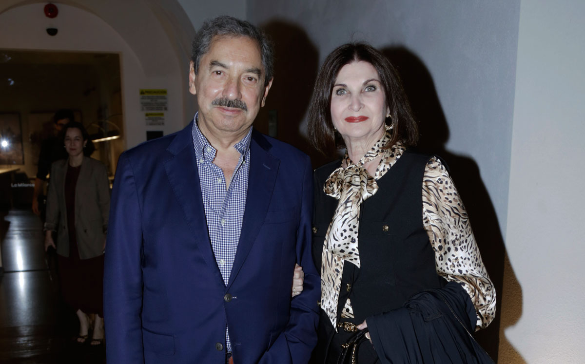 Natividad González Parás y Cristina Maiz de González