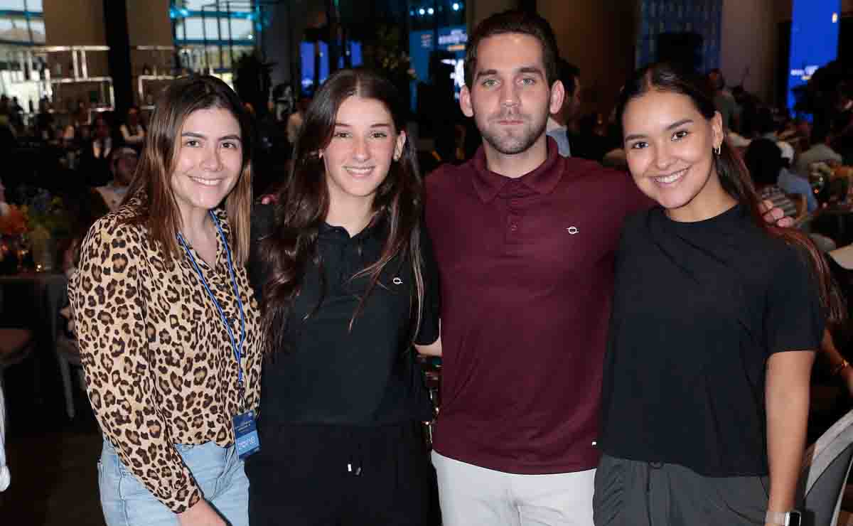Renata Ochoa, Fernanda Medina, Marcelo Bremer e Ilse Barbosa  / Fotos: Daniel Saldívar