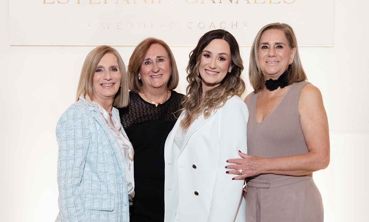 Mari Luz Luna, Tita Luna, Estefanía Canales y Mónica Luna