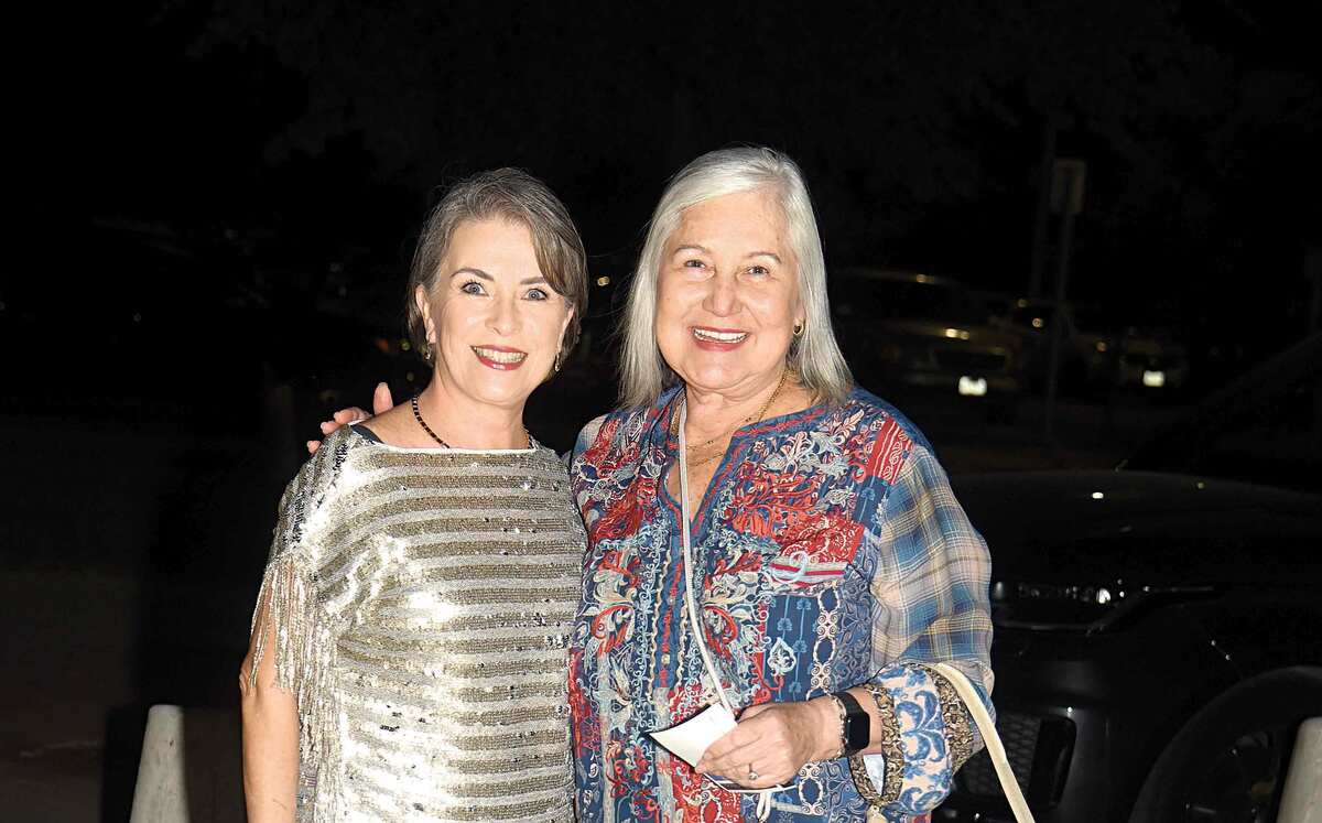 Alicia Leal y Marga Lobo