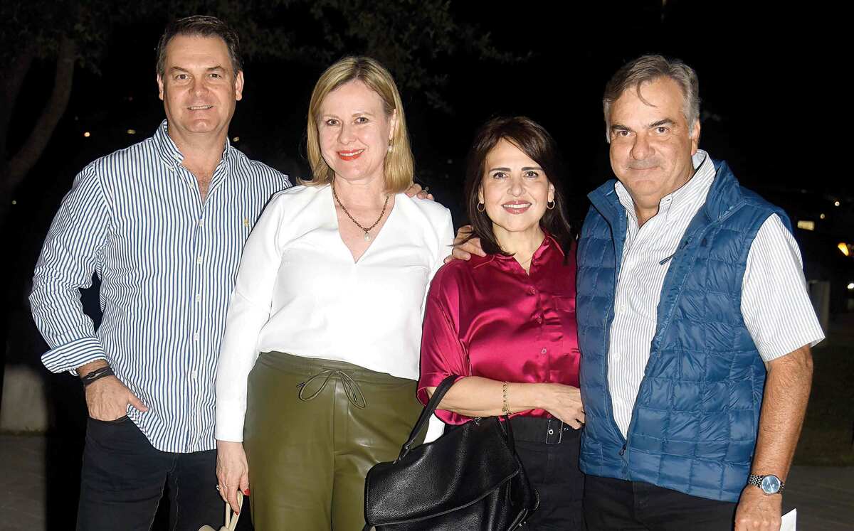 Camilo Mexel, Naima Mexel, Ruth Hinojosa y Alejandro Hinojosa
