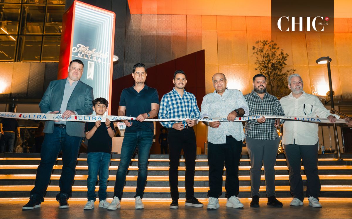 El corte de listón estuvo a cargo de representantes clave de Grupo Modelo y ejecutivos de Showcenter Complex | Foto: Cortesía