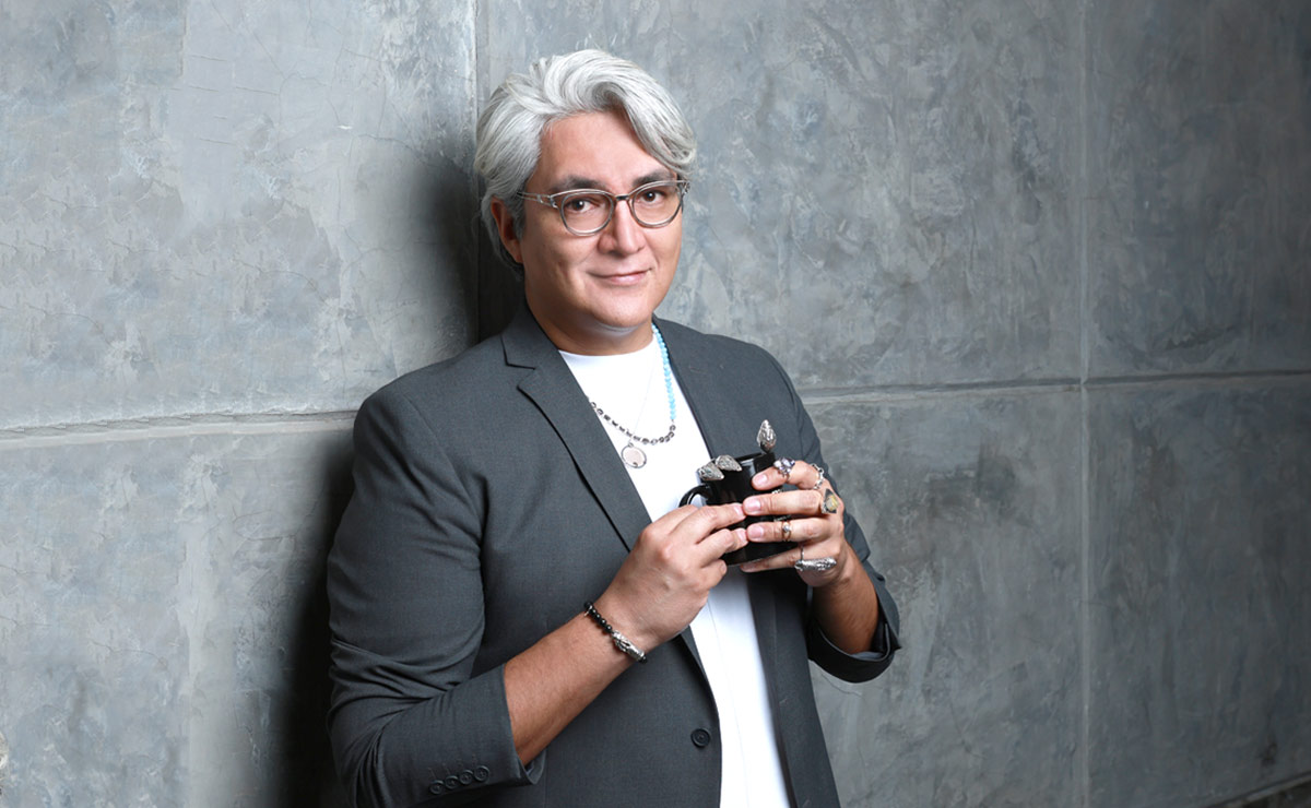 Eduardo Benitez es un reconocido diseñador de joyas lagunero (Foto: Jaime Jiménez)