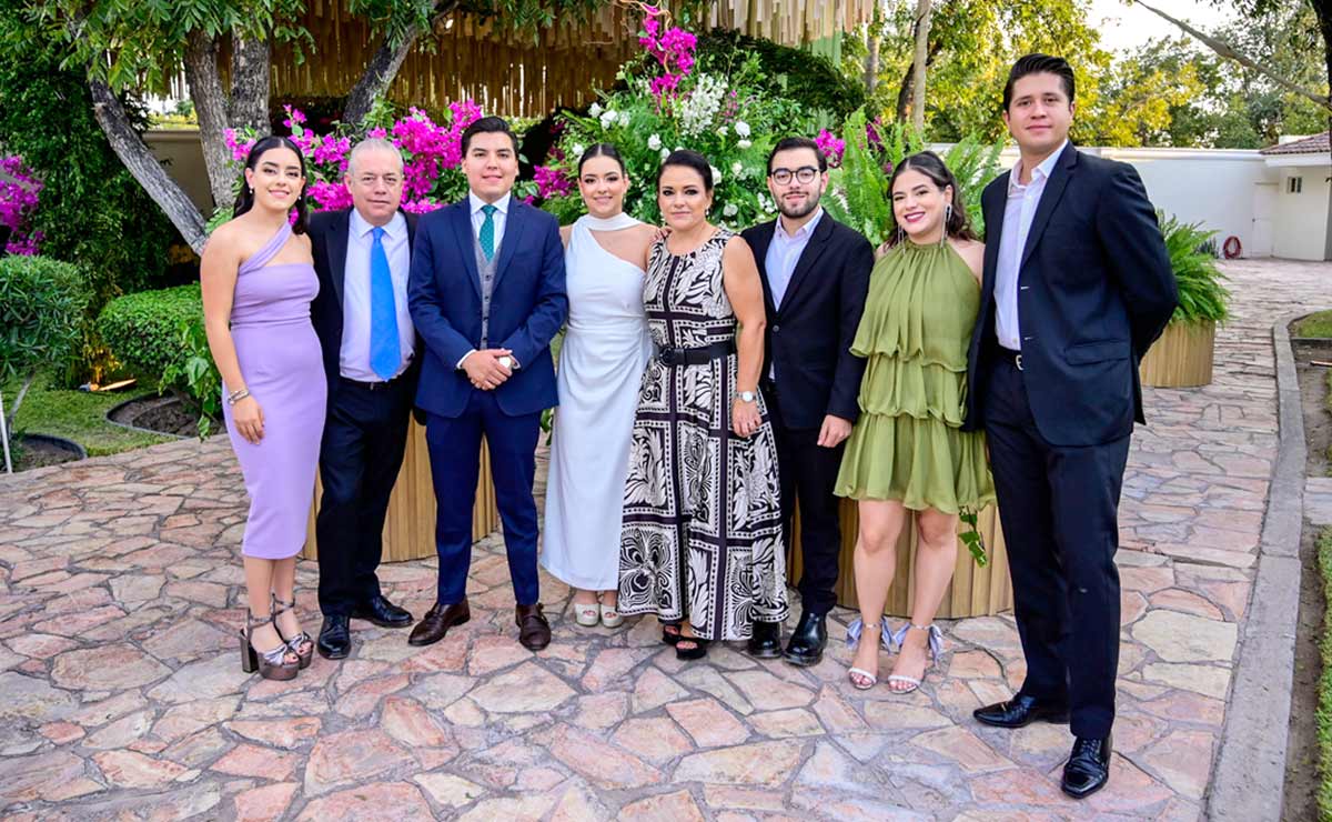 Familia de la novia. Fernanda, Conrado, José Manuel, María José, Mary Carmen, Pablo, Mary Carmen y Andrés