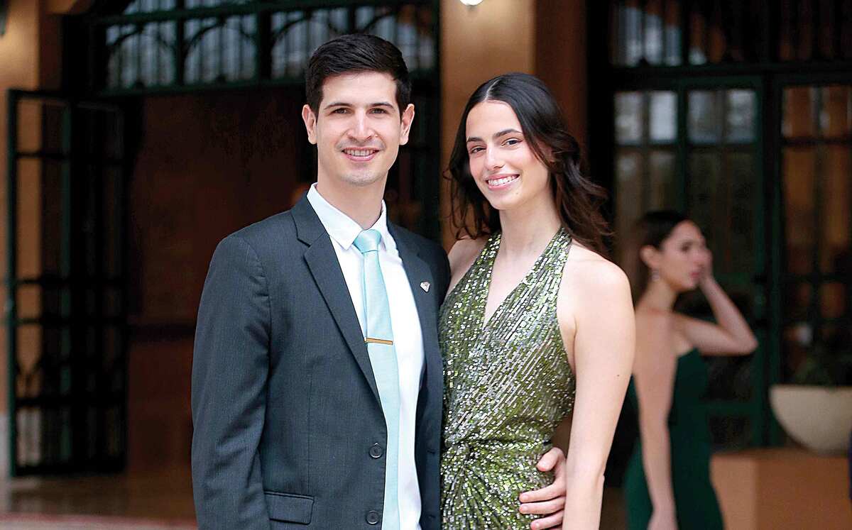 Isaac Garza y Anabella Treviño