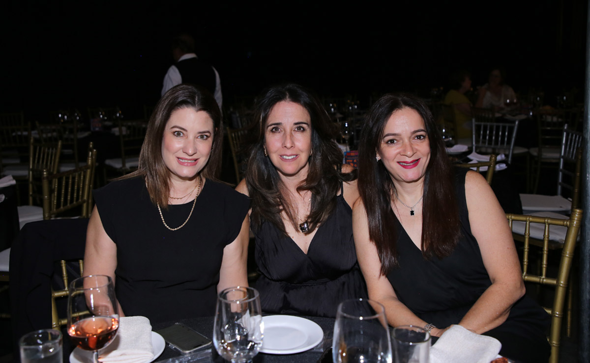 Korina, Maru y Mónica