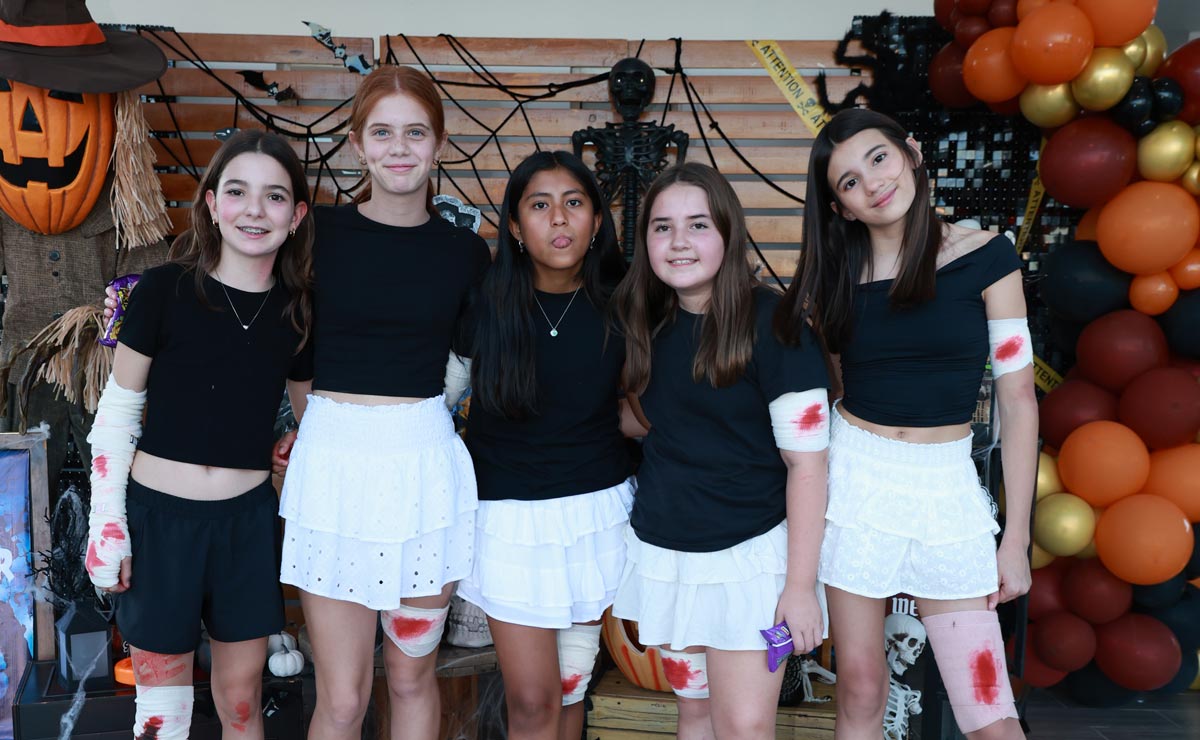 Paulina, Regina, Emilia, Barbie y Leonor