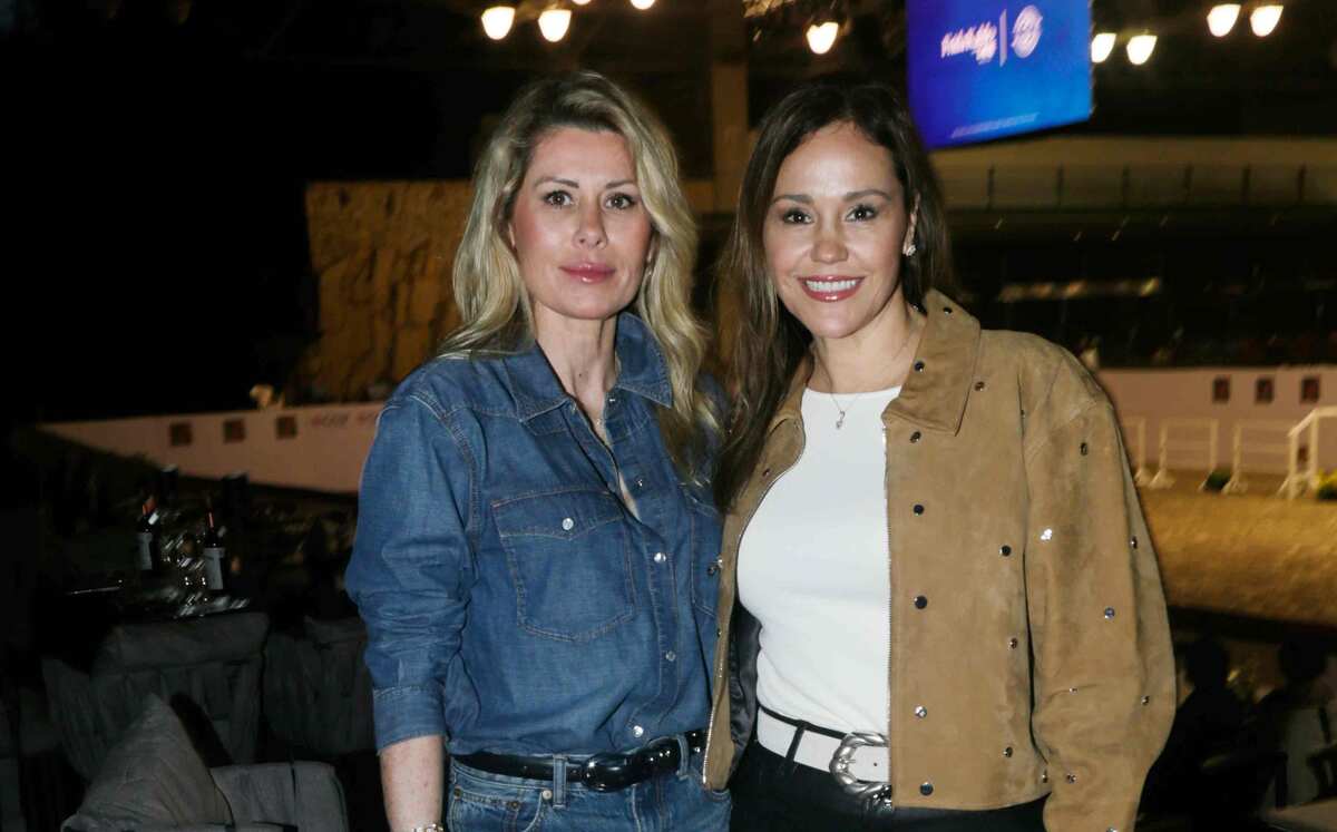 Valeria González y Laura González
