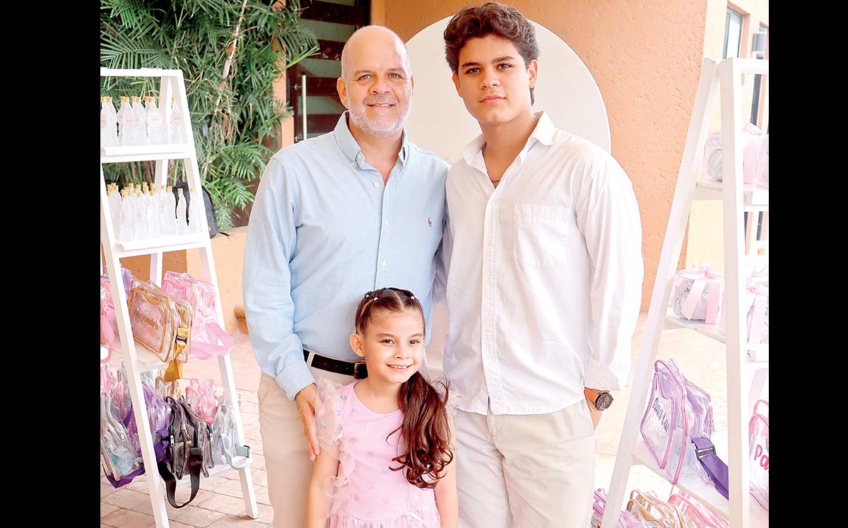 GABRIEL MANZUR, KARIM MANZUR Y ABI MANZUR nos regalaron sus mejores sonrisas