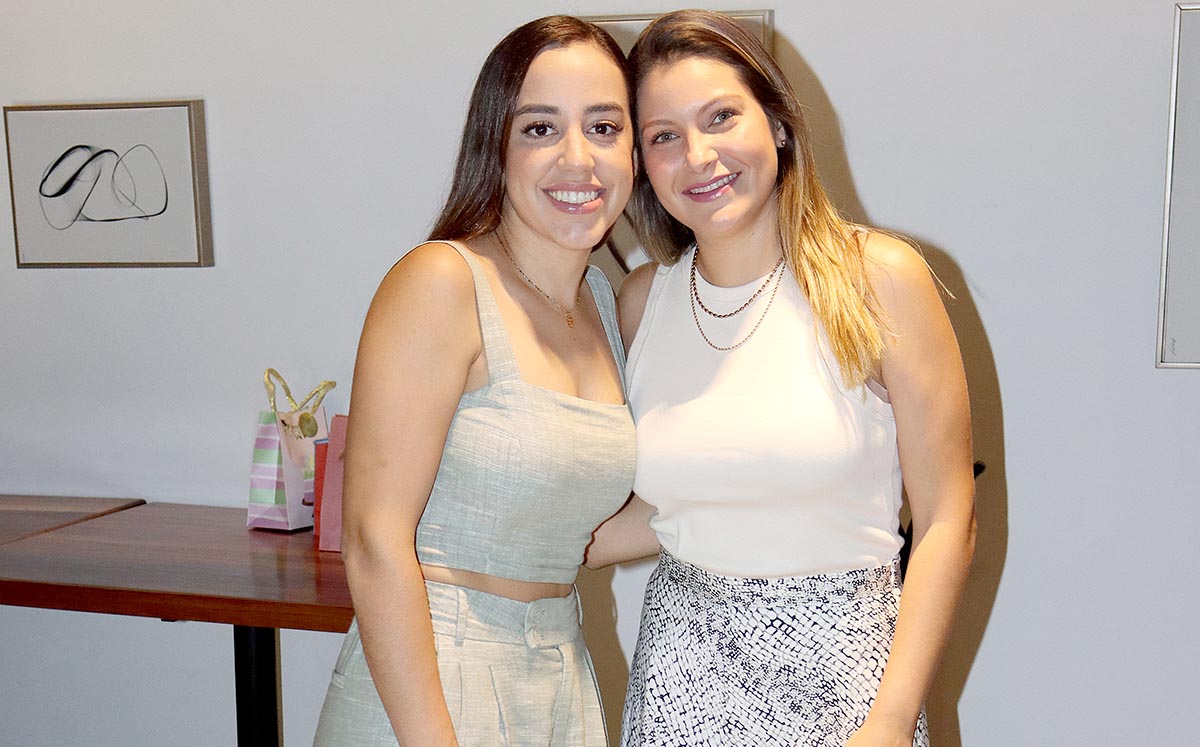 ARANTXA VALDEZ Y PATY CRUZ llegaron puntuales al restaurante Sarabando