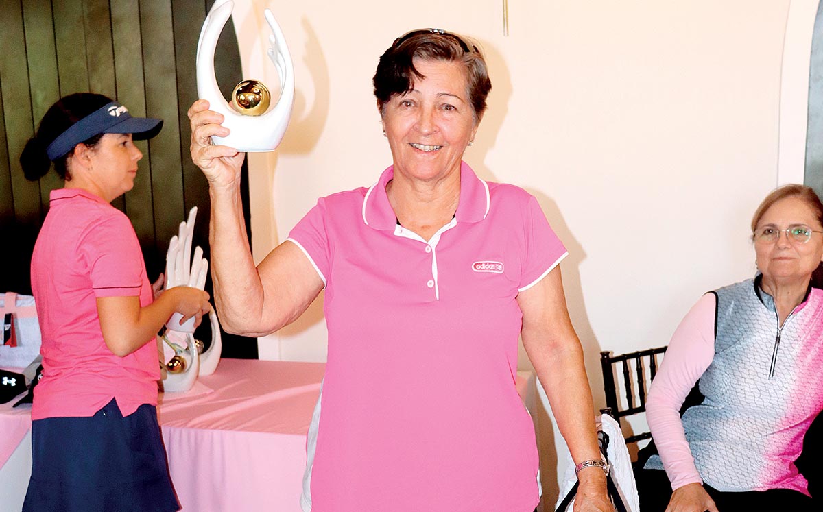 PILAR MORAL nos regaló su mejor sonrisa