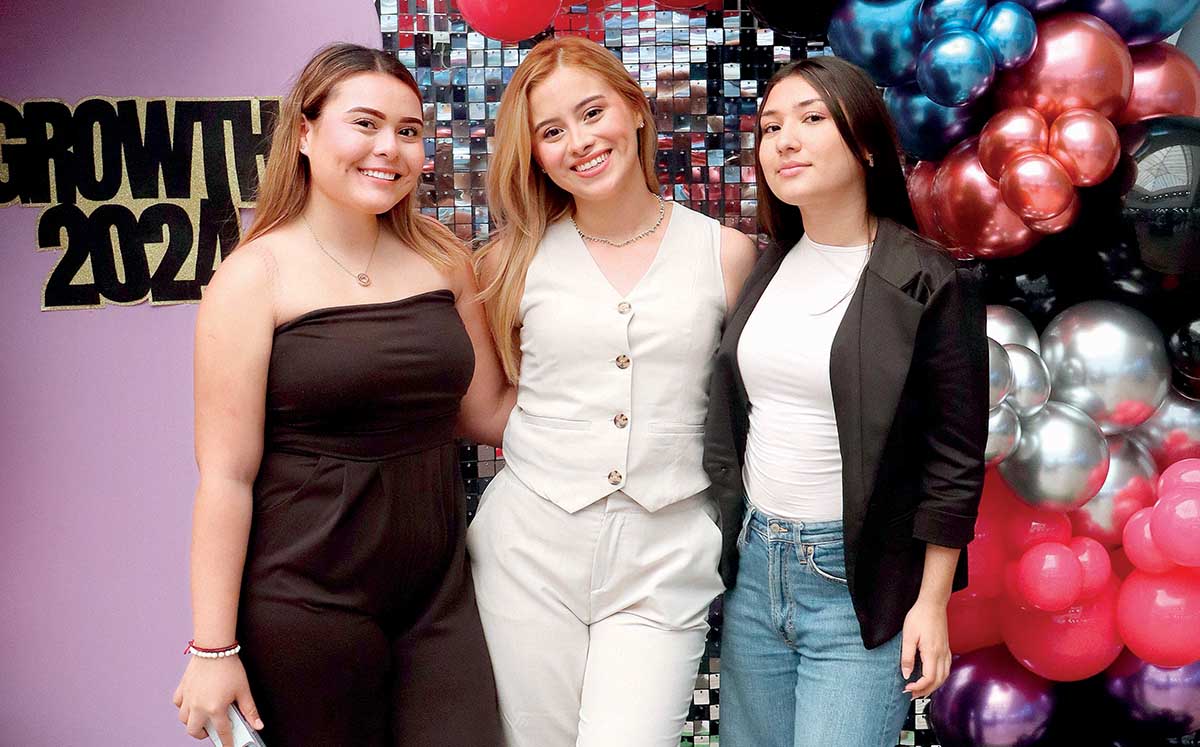MARÍA JOSÉ ARENAS, BRIANDA GÓMEZ Y JOHANA SANDOVAL llegaron con sus mejores outfits al evento