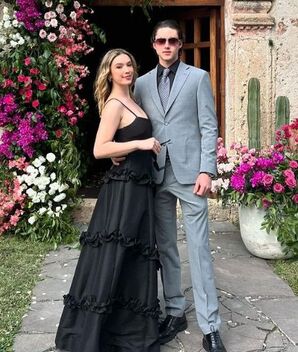 Mía Rubín quiere ser mamá joven junto a su pareja (Instagram)