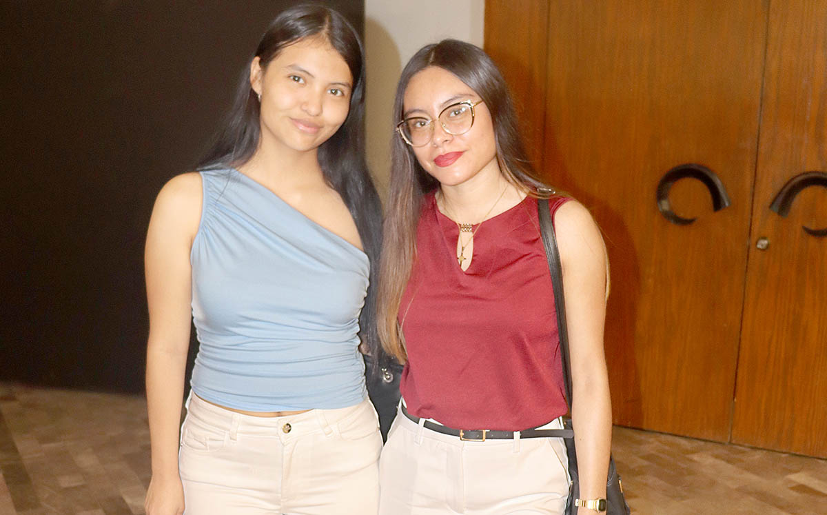 XIMENA TORRES Y DENISSE MAR felices en el Growth 2024