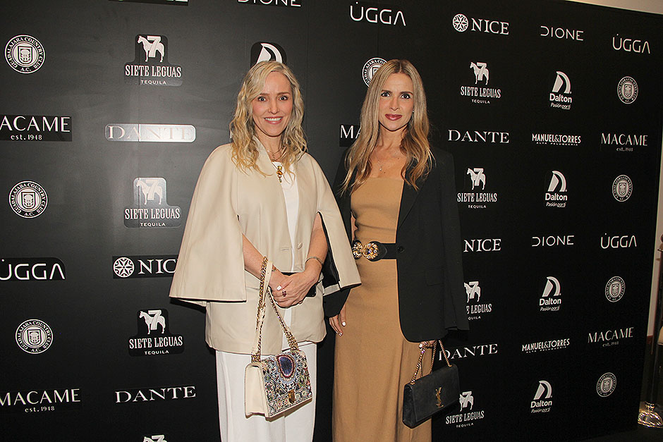 Ana Lambarry y Paola Pérez