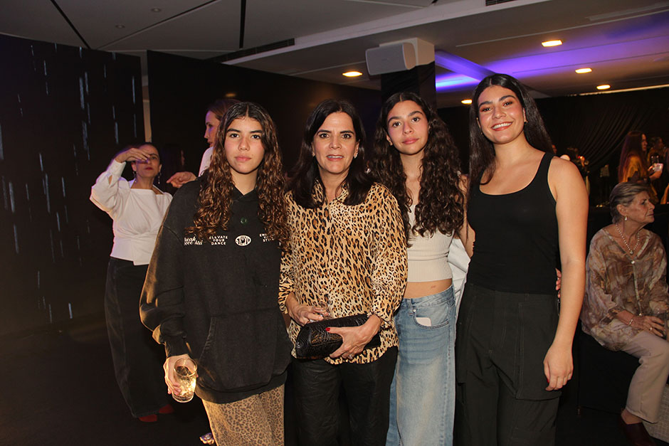 Juliana Ortega, Leticia Ortega, Regina Ortega y Natalia Ortega
