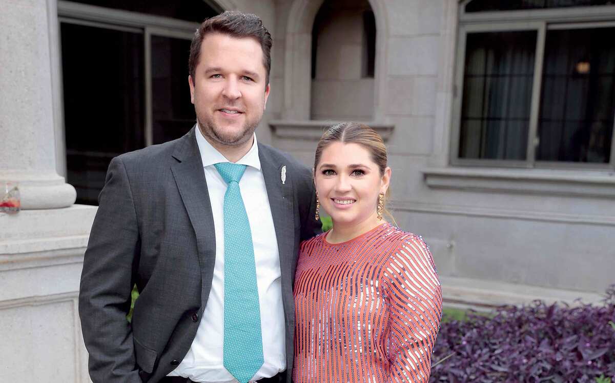 Adrián Lamothe y Julieta Martínez