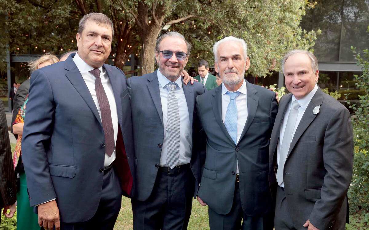 Alejandro Garza Hibler, Pepe Zablah, Jaime morales e Isidro Sada