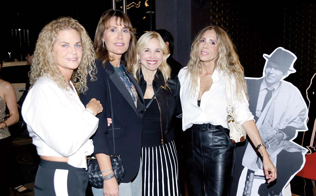 Bárbara Hernández, Marla Martínez, Laura González y Susana Altamirano