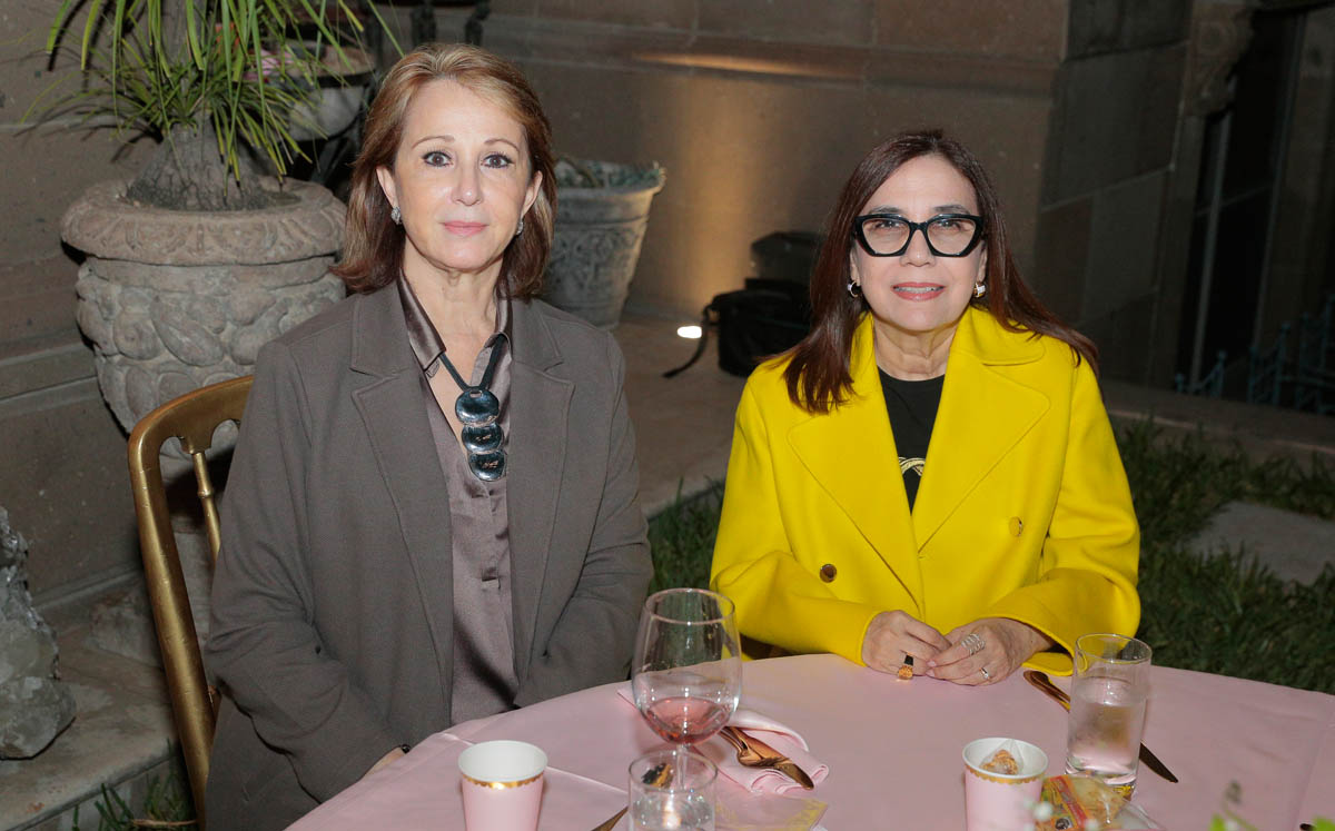 Mariangelica García y Martha Jacks