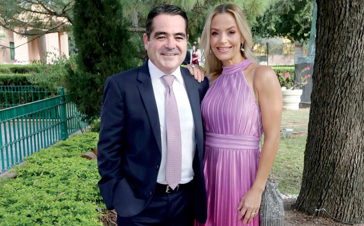 Óscar Zavala y Frida Erhard de Zavala