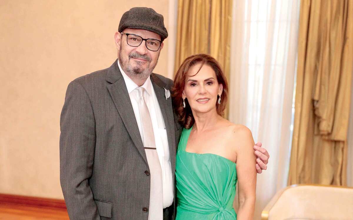 Papás de la novia. Javier Garza Lozano y Anna María González