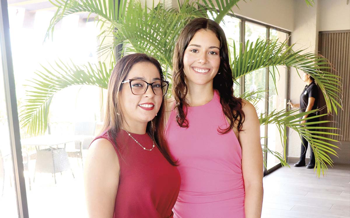 ANDREA TERRAZAS Y SILVA ROCHA llegaron puntuales al Centro Deportivo Español