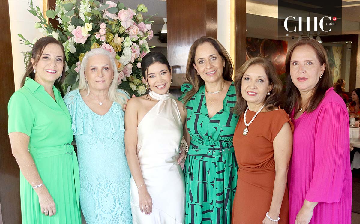 CARO MOLINA, SOFIA GARZA,  MARYSOCO LARA y ROCÍO DE MOLINA  llegaron con sus mejores outfits al evento