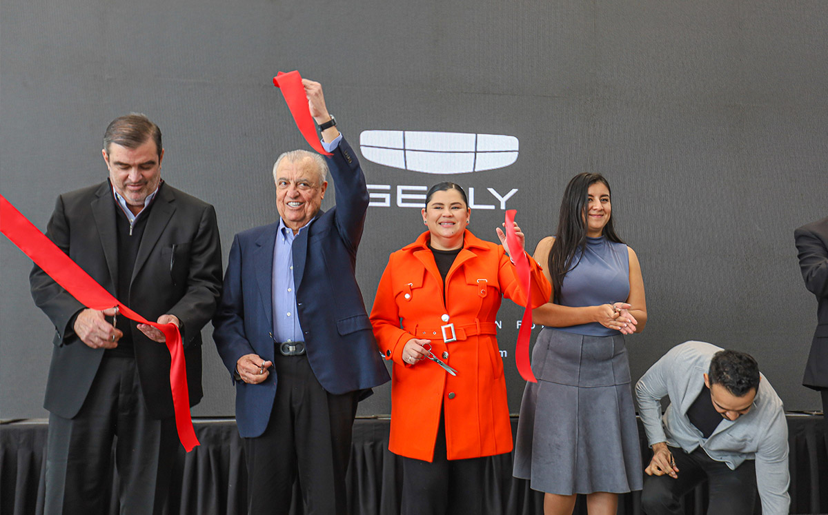 Geely Auto Metepec (Edgar Segura / Braulio García)