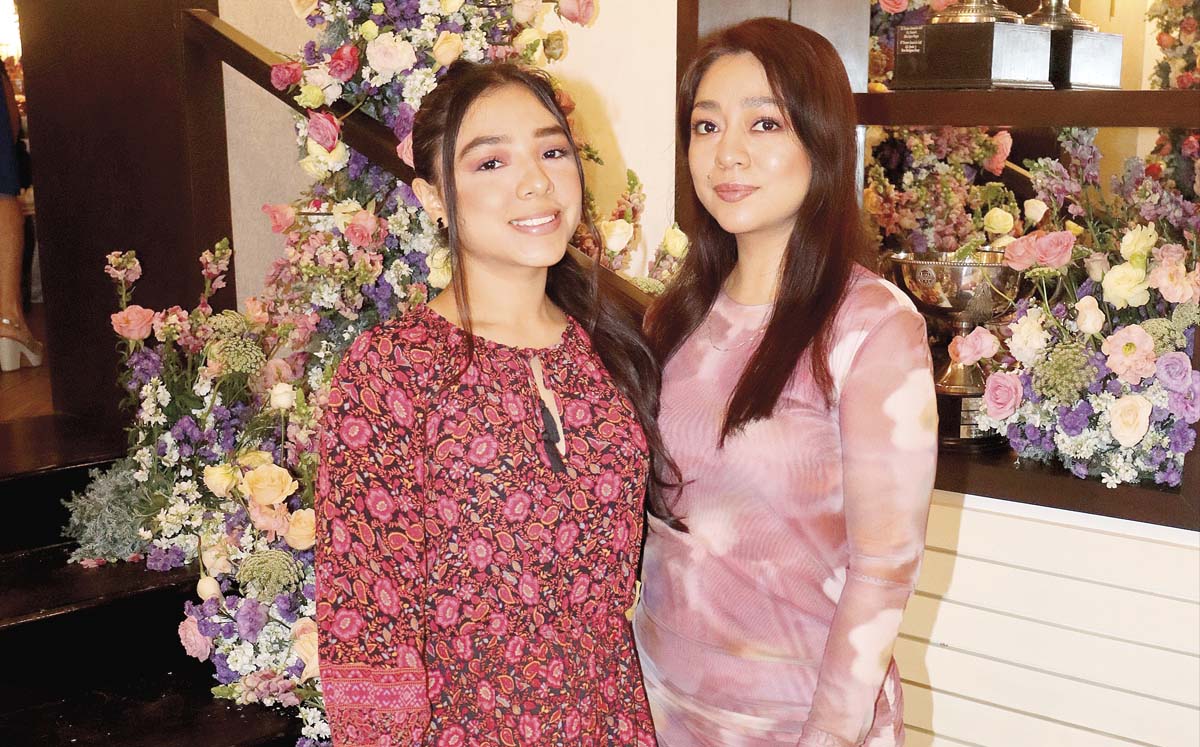 JADE BUSTAMANTE Y RUBI BUSTAMANTE degustaron de carne asada a la tampiqueña
