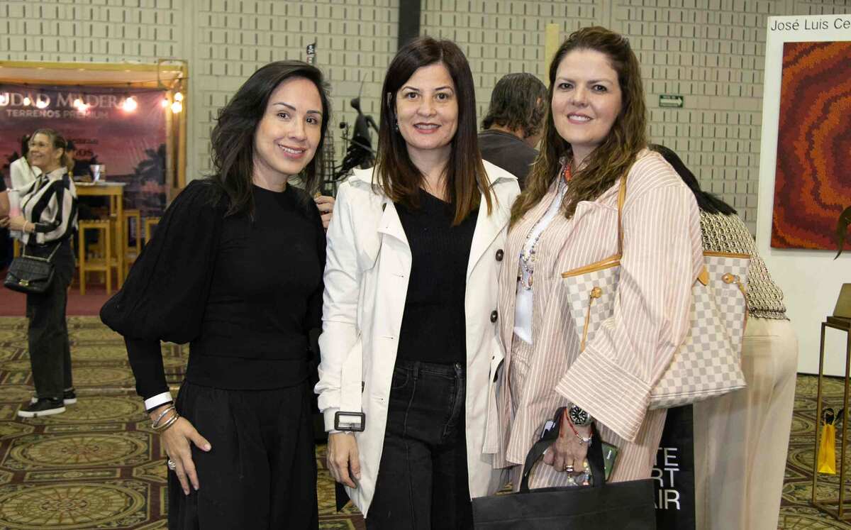 Daniela Canales, Cordelia Caballero y Cristina Villarreal