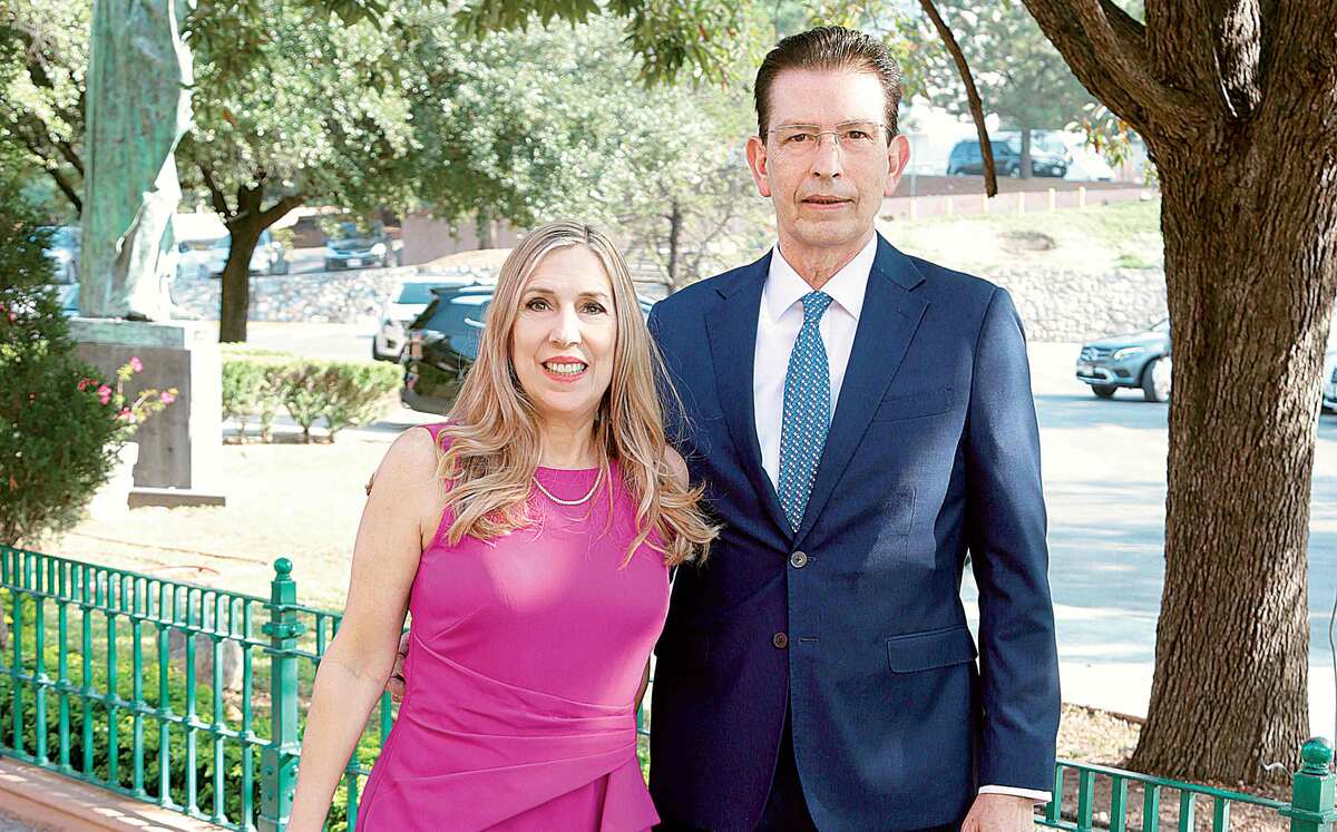 Elsa Gutiérrez de Villarreal y Rafael Villarreal