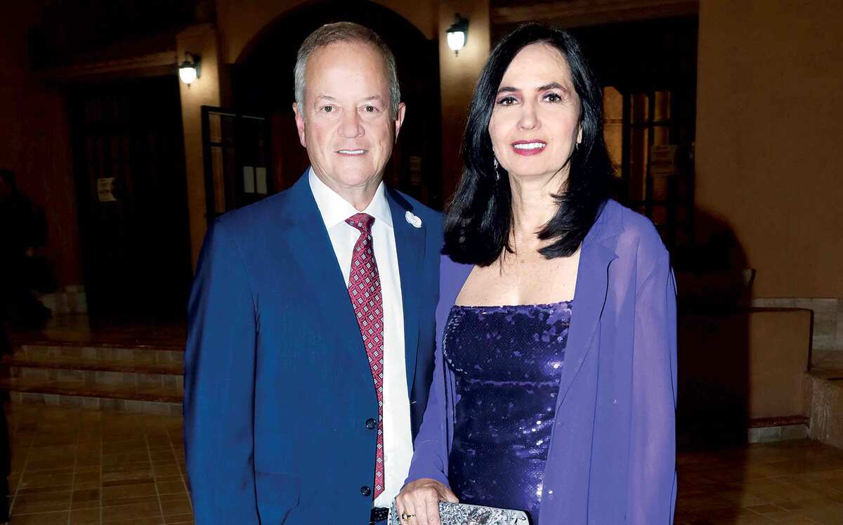 Eugenio Benavides y Mayela Benítez