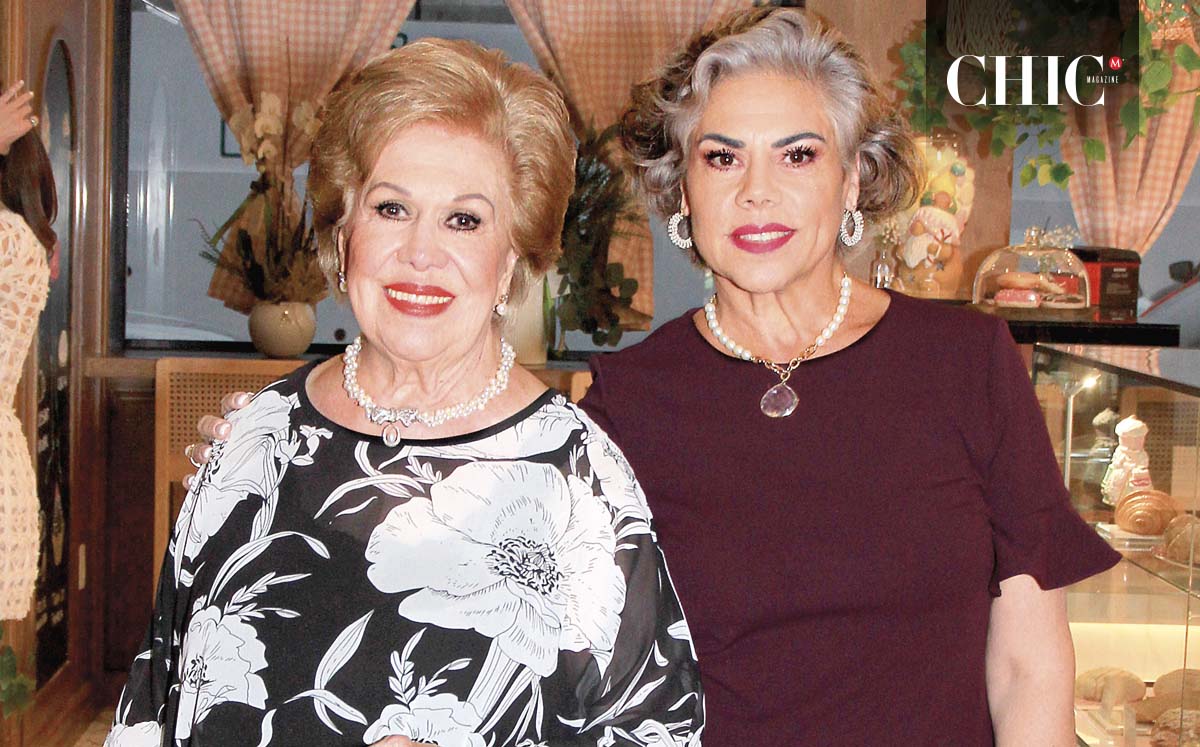 MARÍA JULIA CINTRON Y MARÍA JULIA LÓPEZ llegaron puntuales al evento