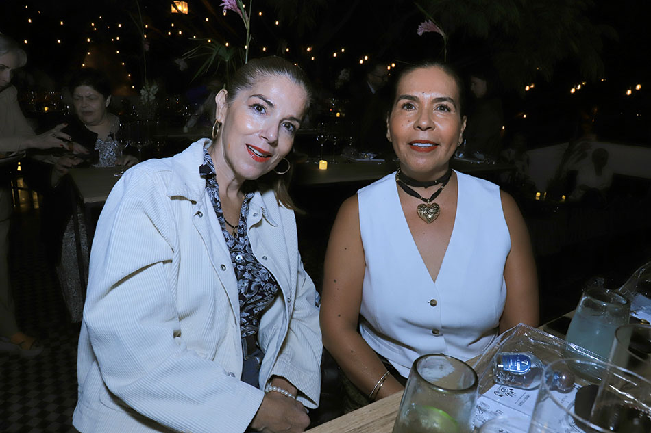 Luz Elena Fuentes y Lorena García