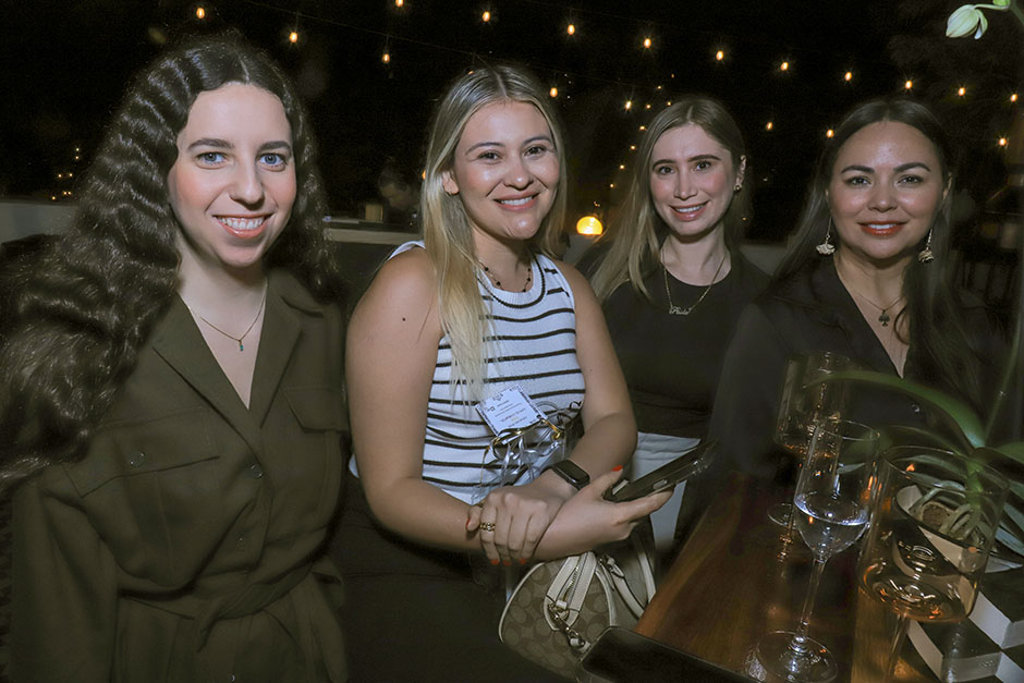 Cecilia Fonseca, Liz Flores, Paola Lizárraga y Lupita Rodríguez