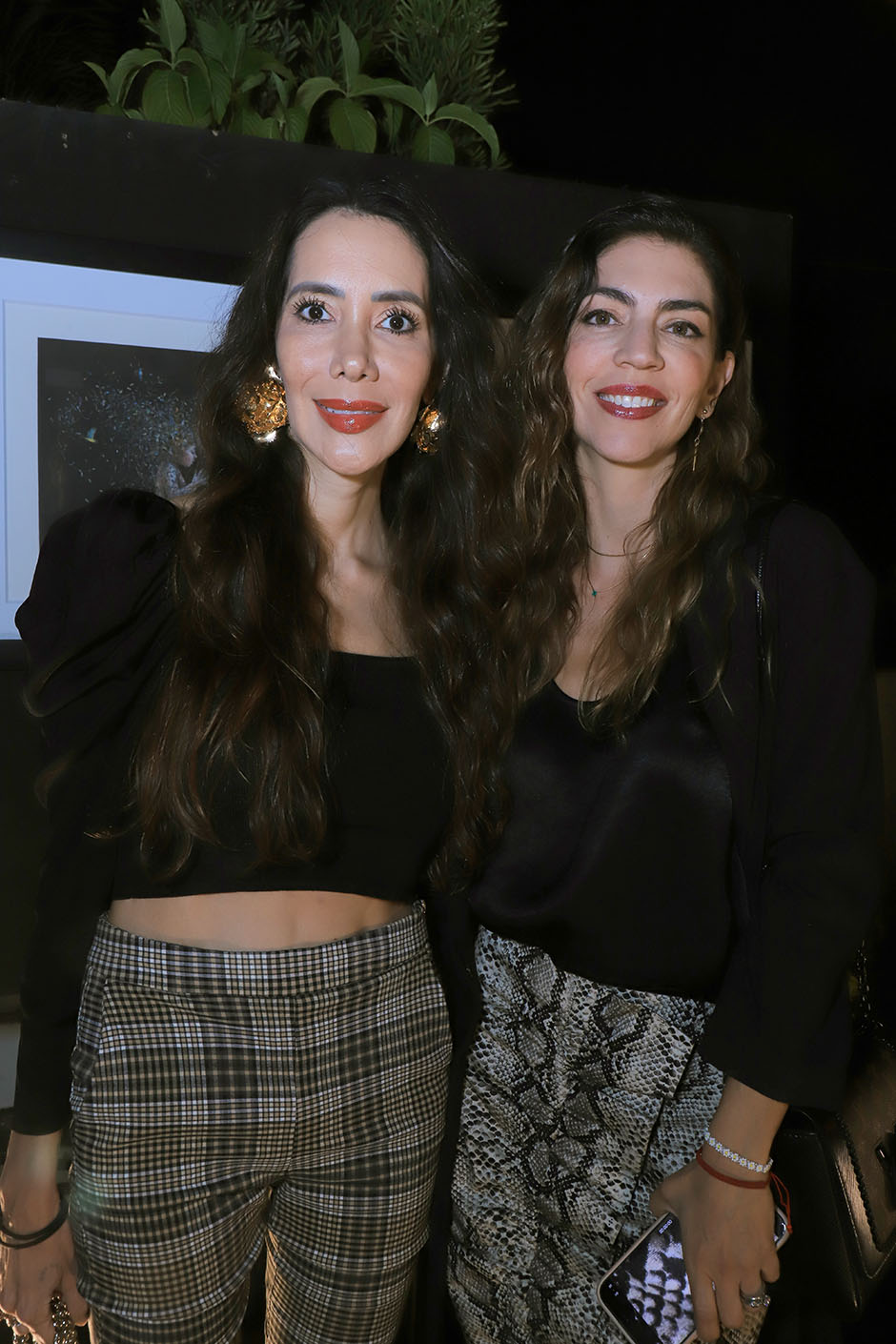 Priscila Hernández y Adriana González