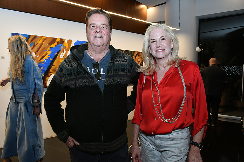 Miguel Granada y Sofía Arellano