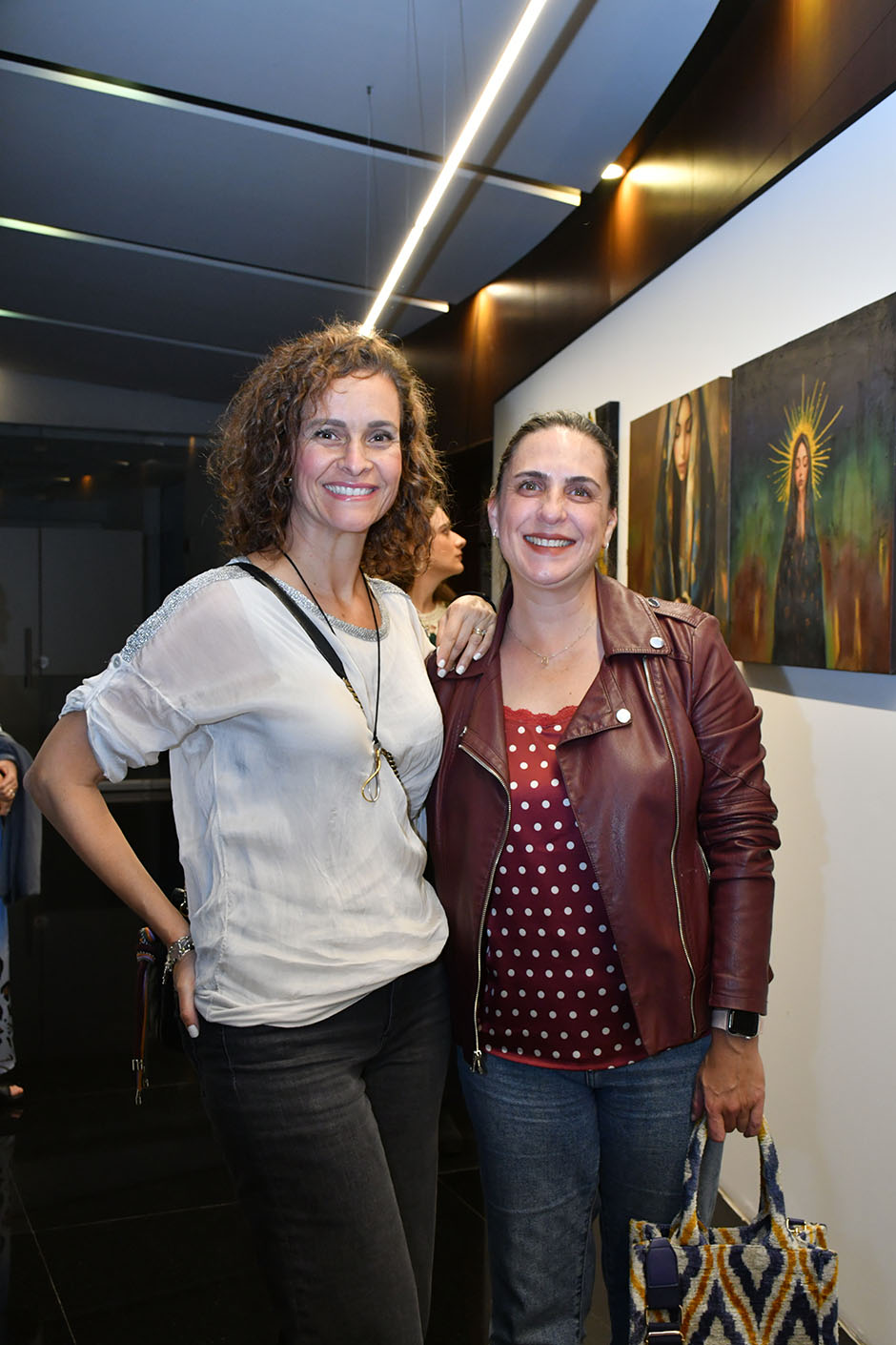 Macarena Cordero y Claudia Etien