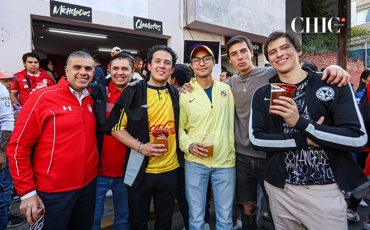 Sebastián Romero, Ricardo Lara, Héctor Torres, Rolhervert Lara, Toño Servín y Yeudiel Servín (Edgar Segura )