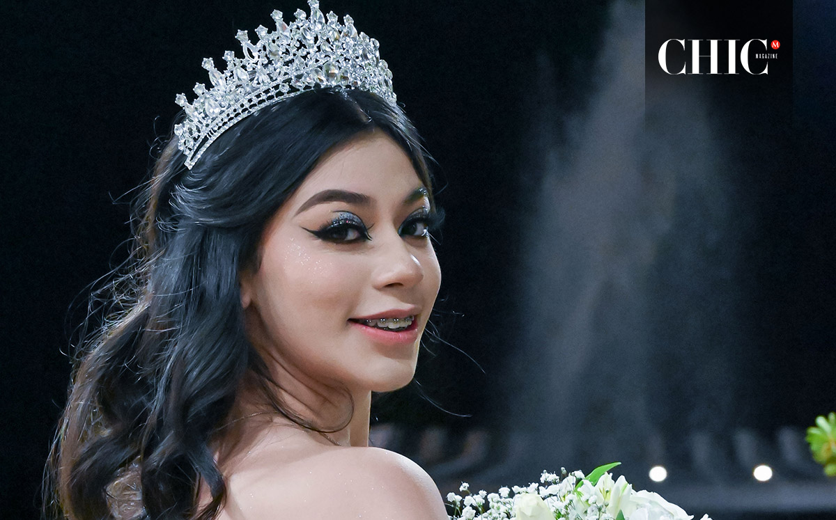 XV's de Meredith González