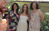 01 Cecilia Araque, Ivanna Alessi Araque y Alejandra Támez Said