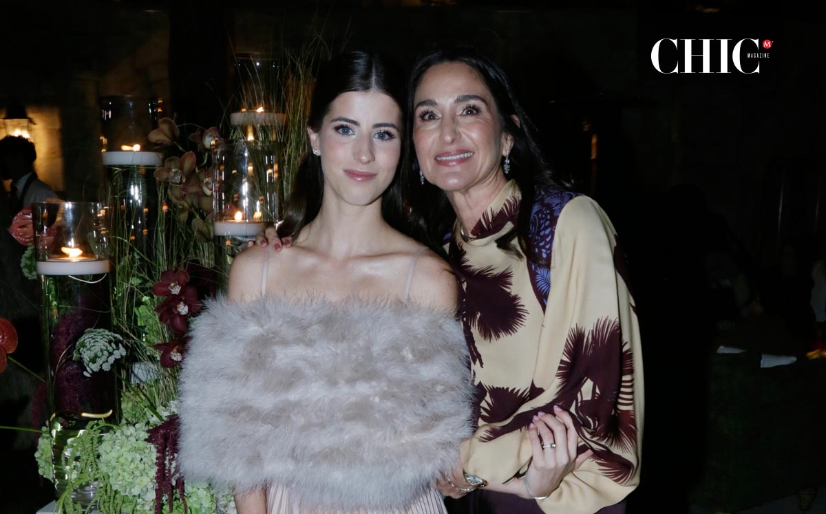Balbina Camargo y Rossana Elizondo de Martínez