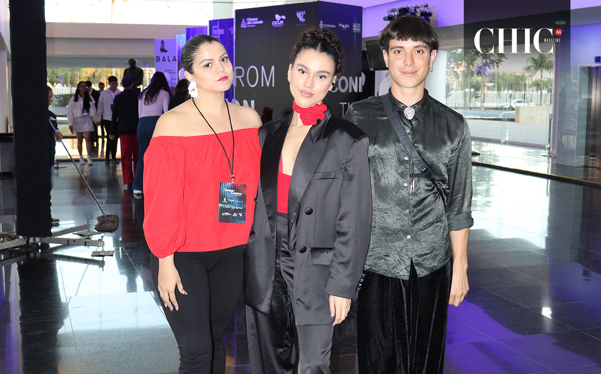 Diana Marmolejo, Jessica Marmolejo y Ambrosio Marmolejo